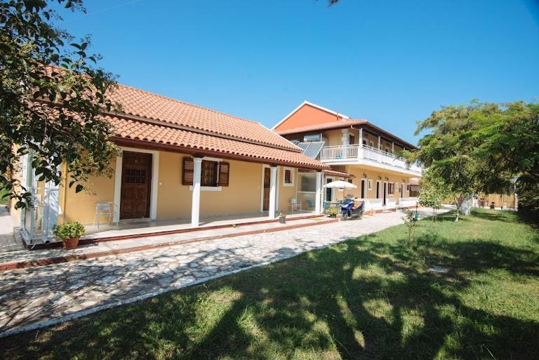 Serengeti Nap Comfy Rooms Sidari  Bagian luar foto